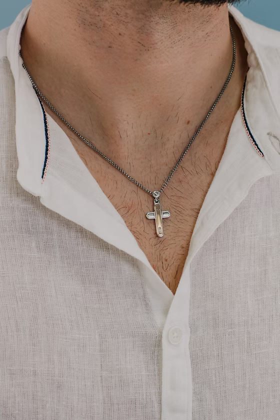 Collana Croce in Acciaio e Diamanti - UGL701